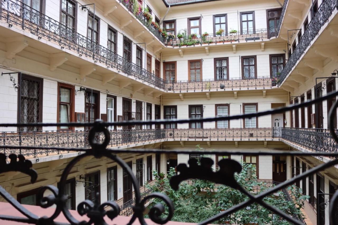 Ziti Citi Budapest Apartment Bagian luar foto