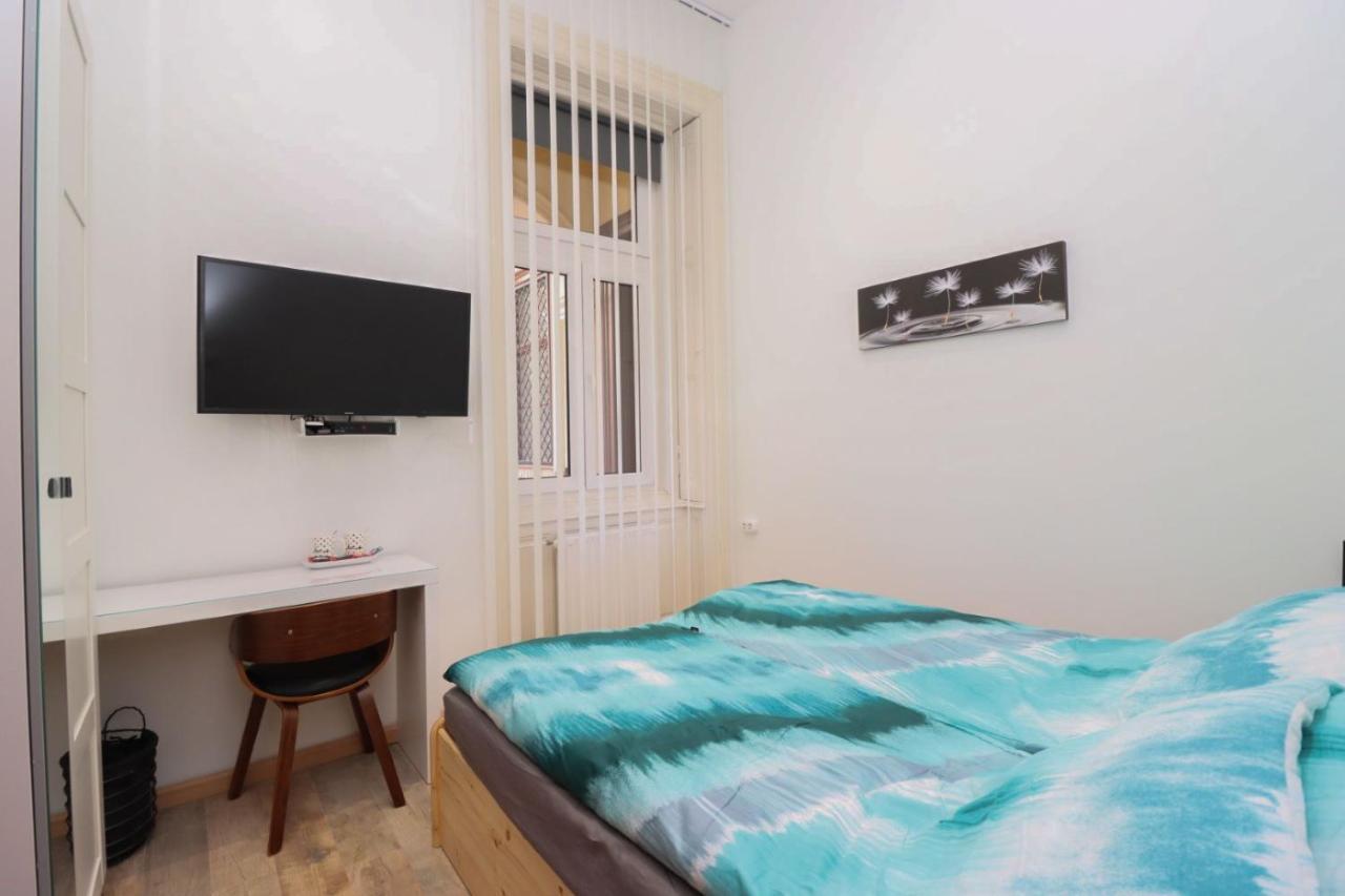 Ziti Citi Budapest Apartment Bagian luar foto