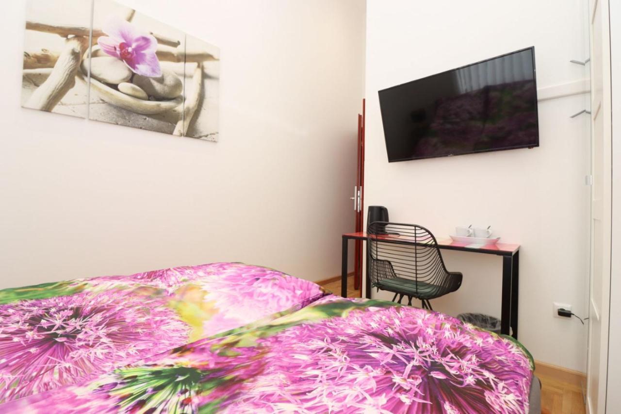 Ziti Citi Budapest Apartment Bagian luar foto